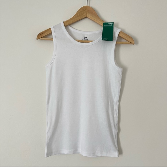 🌱2/$10 | H&M Youth Tank - Picture 1 of 5